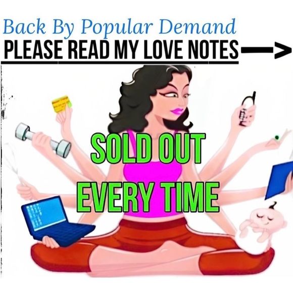 ⭐️BACK BY POPULAR DEMAND⭐️10 ITEM ATHLEISURE/ATHLETIC MYSTERY BOX. 5 ⭐️ RATED - Picture 4 of 16